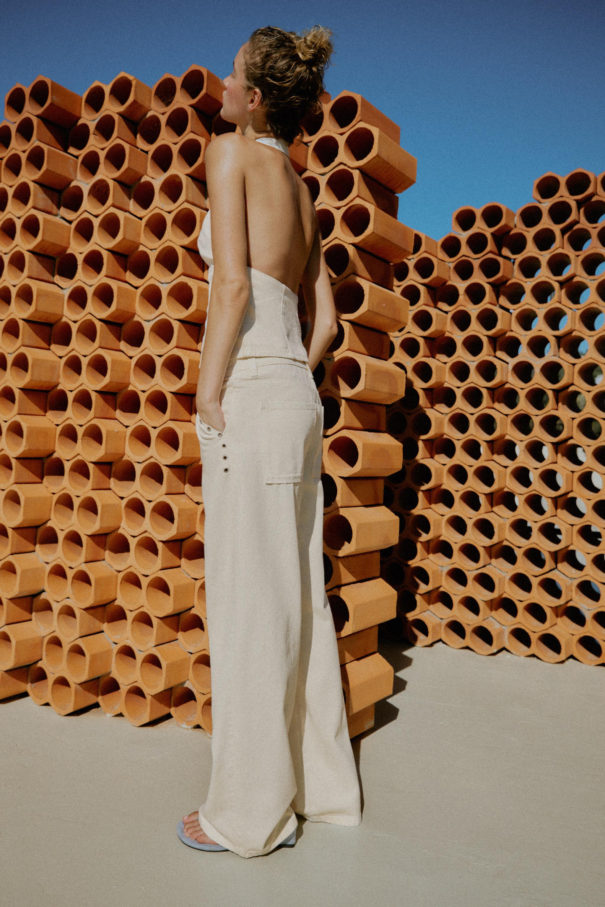 LOW-RISE EYELET STRAIGHT PANTS